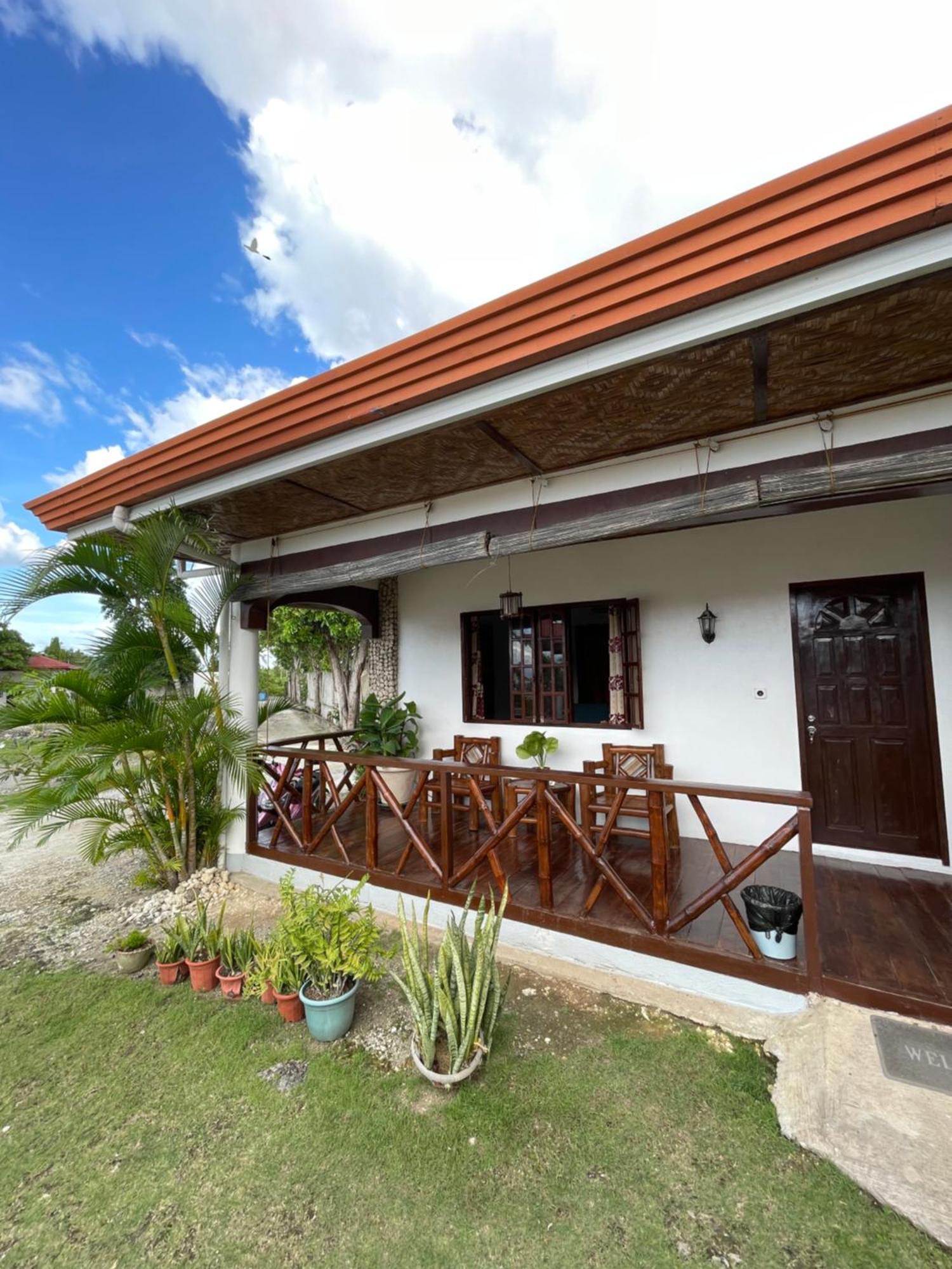 Tauig Beach Resort Moalboal Dış mekan fotoğraf